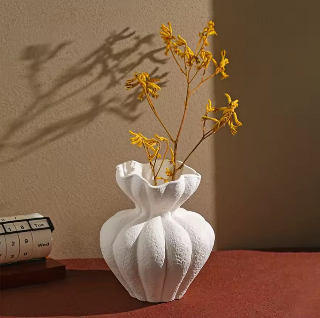 Aura Vase