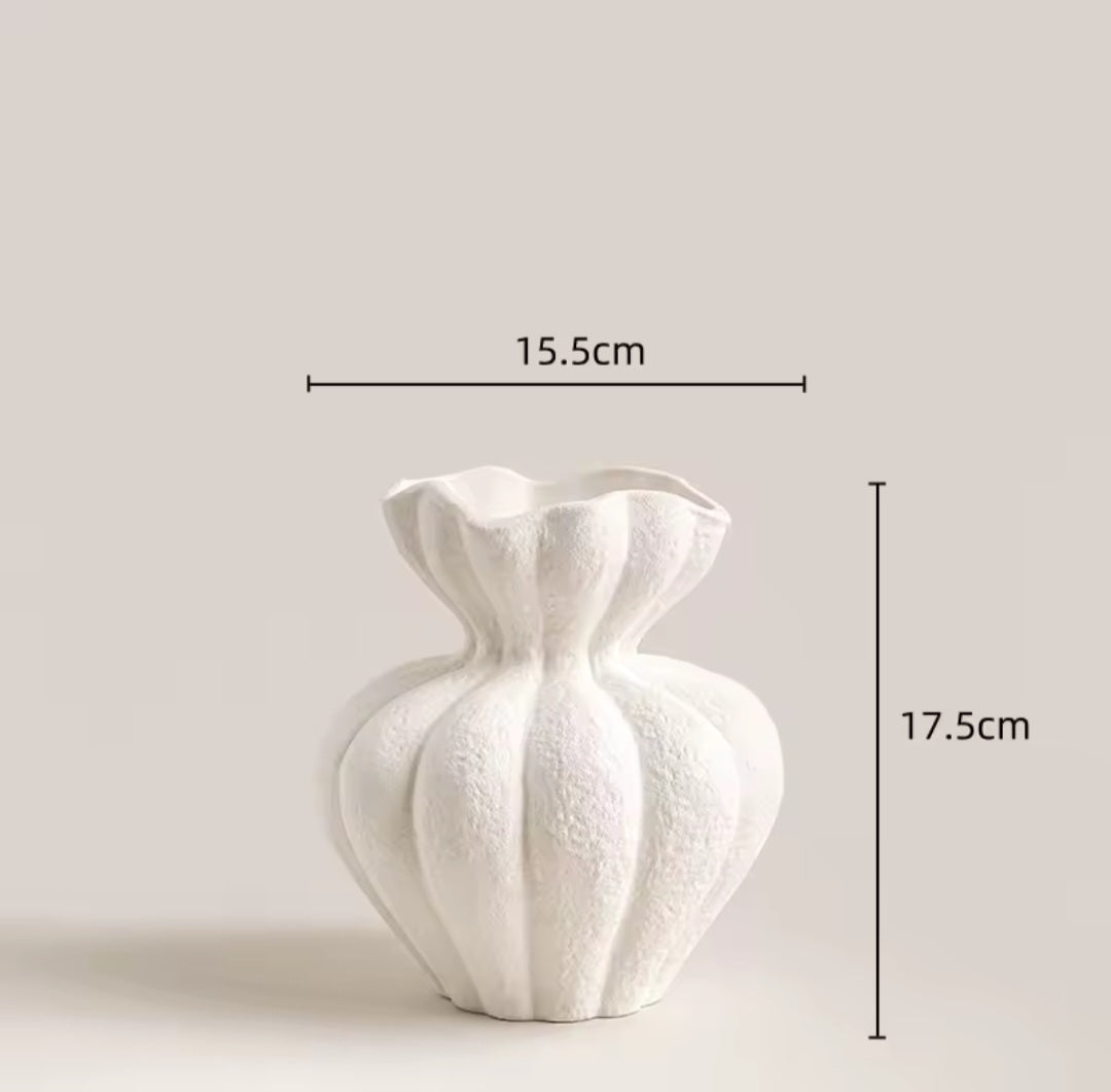 Aura Vase